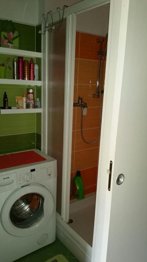 Appartamento Tri Palme Prvic Sepurine Esterno foto